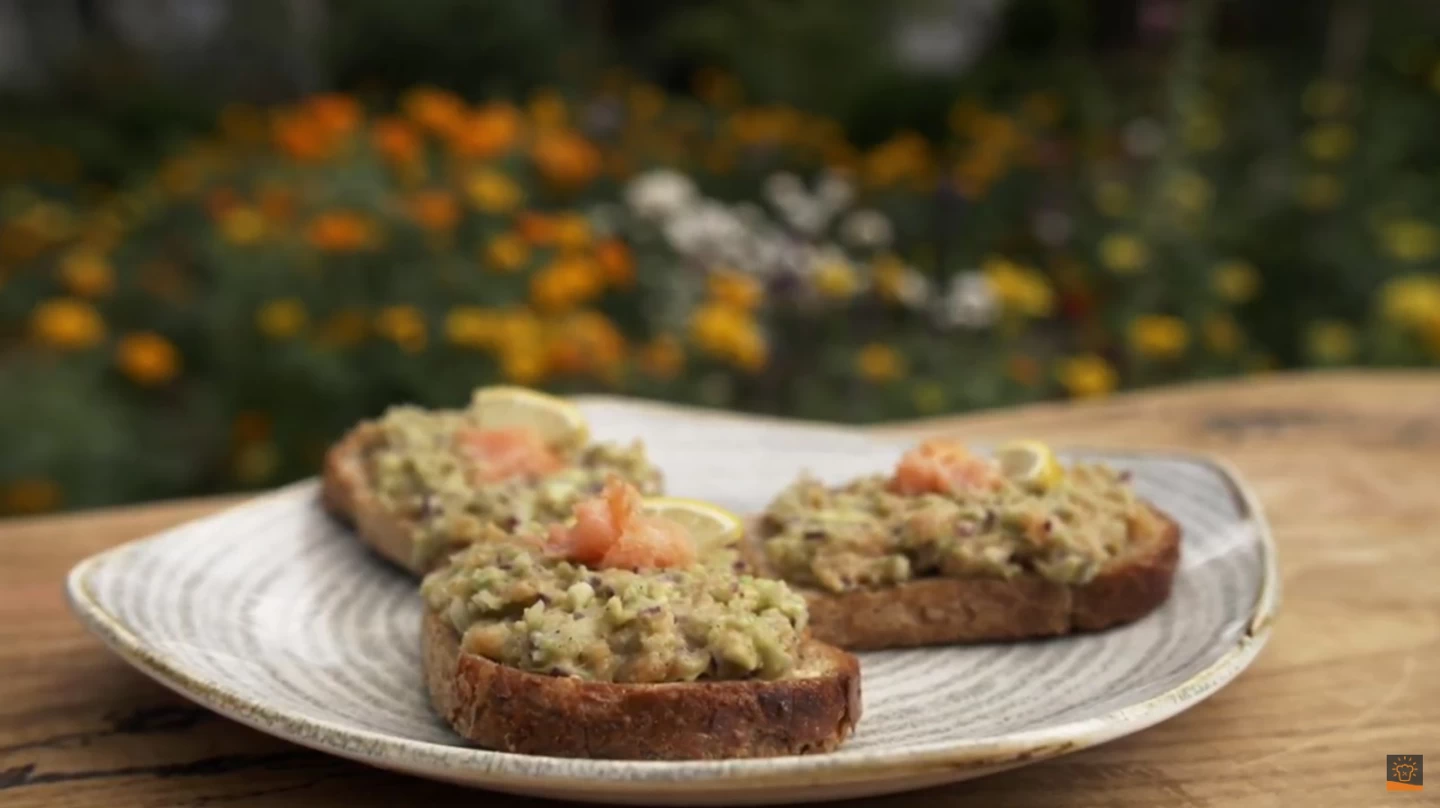 Guakamole z wędzoną rybą (ocet jabłkowy)